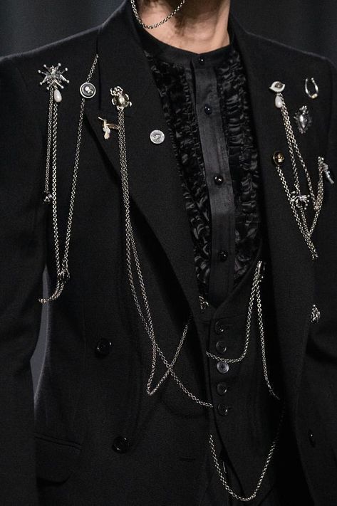 Hades Outfit Men, Hades Outfit, Alexander Mcqueen 2016, Gothic Mode, Diy Vetement, August 31, Alexander Mcqueen Men, Black Suit, My God