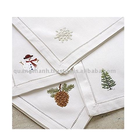 Machine Embroidery Gifts, Embroidery Napkins, Christmas Napkin, Table Napkin, Embroidered Napkins, Embroidery Christmas, Christmas Napkins, Handmade Textiles, 자수 디자인