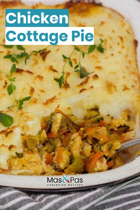 Chicken Cottage Pie, Easy Family Meals Kids, Meat And Potato Pie, Quorn Chicken, Chicken Cottage, Cottage Pie Recipe, Minced Chicken Recipes, Minced Chicken, Chicken Drumstick Recipes