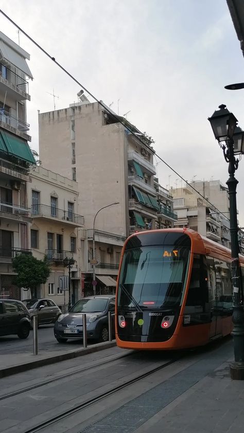 Greek Vibes, Athens Metro, Greek Culture, Casual Nails, Public Transportation, Dream City, Athens Greece, Retro Aesthetic, Public Transport