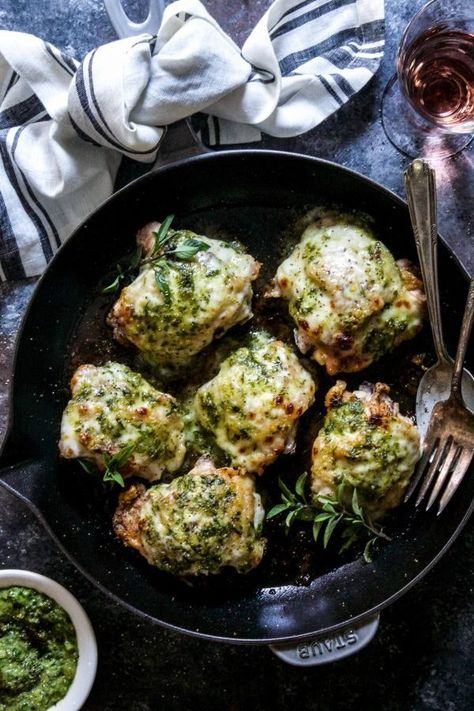 Crispy Cast Iron Skillet Chicken With Pesto Recipe. Chicken thigh recipes are an easy and healthy way to make something quick for dinner! This is wonderful if you're looking for ideas and recipes for simple weeknight meals. You'll need one pan, chicken, mozzarella, pesto and pasta or rice to serve! Chicken With Pesto, Crispy Chicken Thighs, Cooking Light Magazine, Pesto Recipe, Skillet Chicken, Pesto Chicken, Ready Meal, Crispy Chicken, Chicken Thigh Recipes