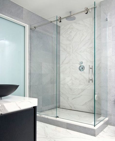 Modern Bathroom: Perfect Sliding Door For Your Shower Shower Sliding Glass Door, Bathroom Shower Doors, Top Bathroom Design, Frameless Sliding Shower Doors, Glass Shower Door, Door Exterior, Sliding Door Design, Glass Barn Doors, Door Track