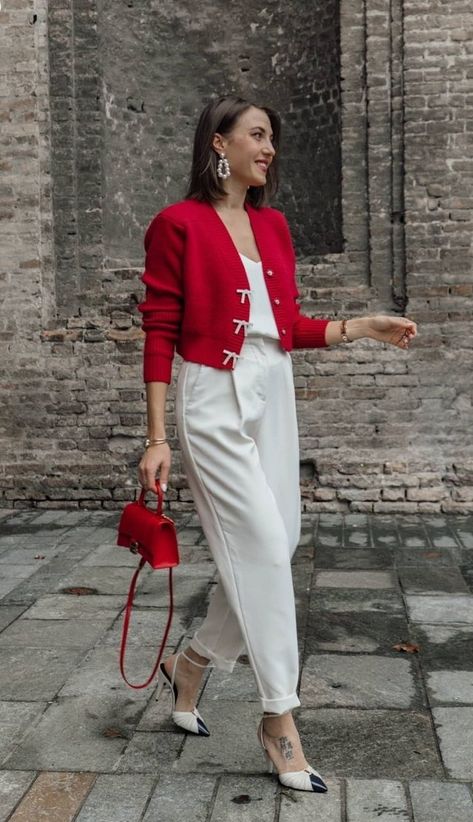 Old Money Fashion, Money Fashion, Foto Poses, Stylish Work Outfits, Ținută Casual, Elegantes Outfit, Casual Chic Outfit, Style Mistakes, Professional Outfits