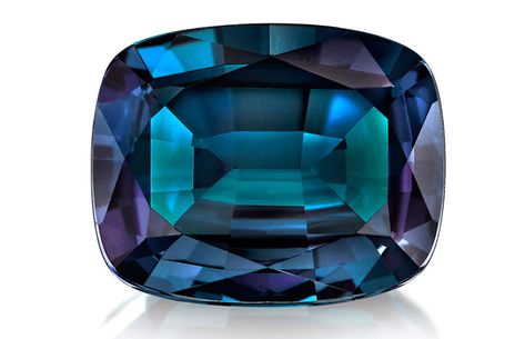 Alexandrite Gemstone, Alexandrite Jewelry, Alexandrite Stone, Faceted Gems, Design Challenge, Mineral Stone, Minerals And Gemstones, Rare Gemstones, Rocks And Gems