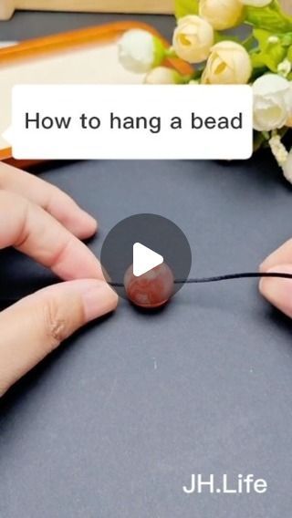 How To Make A Crystal Necklace, How To Make Necklaces With Beads, Felt Embellishments, Jewelry Manufacturing, Fusion Beads, Hanging Beads, Beautiful Beadwork, How To Hang, Jewelry Knots