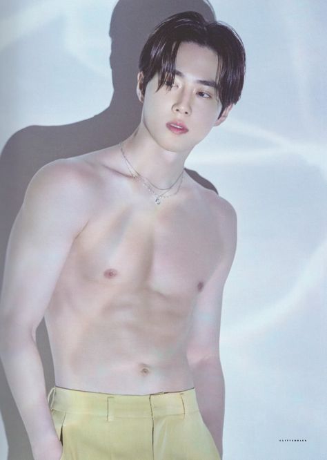 Suho EXO Suho Abs, Exo Abs, Exo Hot, Sans Cute, Men Photoshoot, Stylish Hoodies, Handsome Asian Men, Kim Junmyeon, Exo Members