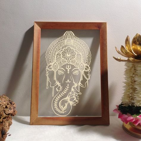 Painted Mirror Art, Lobby Furniture, Paper Cutout Art, Glass Painting Designs, Glass Paintings, Mandala Art Therapy, Pichwai Paintings, Wall Hanging Crafts, Ganesha Painting