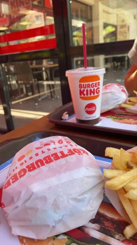 Fake Hamburger Story, Hamburger Fake Story Burger King, Hamburger Story Instagram, Burger King Snapchat Story, Burger King Fake Story, Fake Insta Story Food, Hamburger Story, Snap Fake Story, Food Fake Story