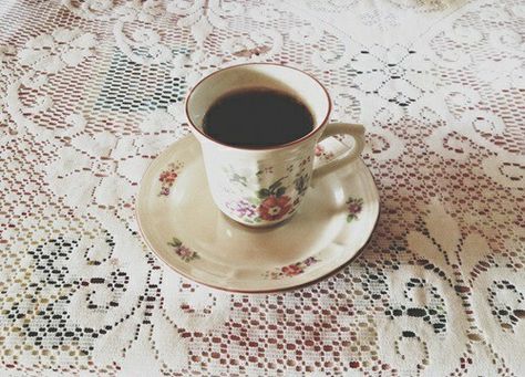 yam Teacup Photography, Tea Party Birthday Ideas, Photography In Studio, Tumblr Girly Aesthetic 2013, Caffeine Addict, Minimal Photography, Tea Party Birthday, Coffee Is Life, Best Tea