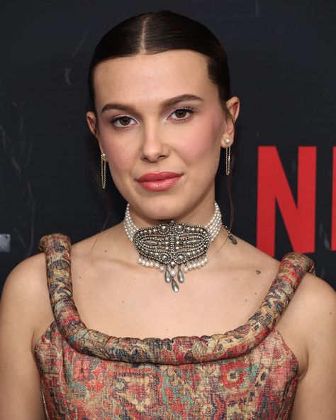 The promo tour for Millie Bobby Brown's new movie Damsel has begun! ❤️ 📸: @gettyimages #MillieBobbyBrown #MBB #Damsel Hotel In New York City, The Plaza Hotel, Plaza Hotel, The Plaza, Bobby Brown, Millie Bobby Brown, New Movies, Red Carpet, Pop Culture