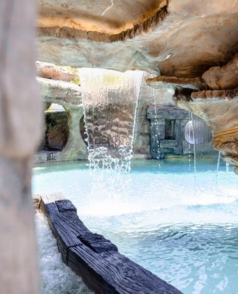 Discover a private, tropical paradise with the coolest man-made cave right on the Gold Coast 🏝️ Set on lush acreage, this fun location features a lagoon-style pool with sandy beaches, waterfalls, waterslides, and a relaxing magnesium spa. Get creative in the custom built, cave-inspired sauna, or capture those fitness shots in the 42 sq. ft. gym filled with all the best equipment. ⁠ With golden hour lighting, lush gardens, and palm-fringed views, The Tallai Tropic is the perfect spot for you... Golden Hour Lighting, Lush Garden, Sandy Beaches, Tropical Paradise, Gold Coast, Custom Build, Golden Hour, All The Best, Lush