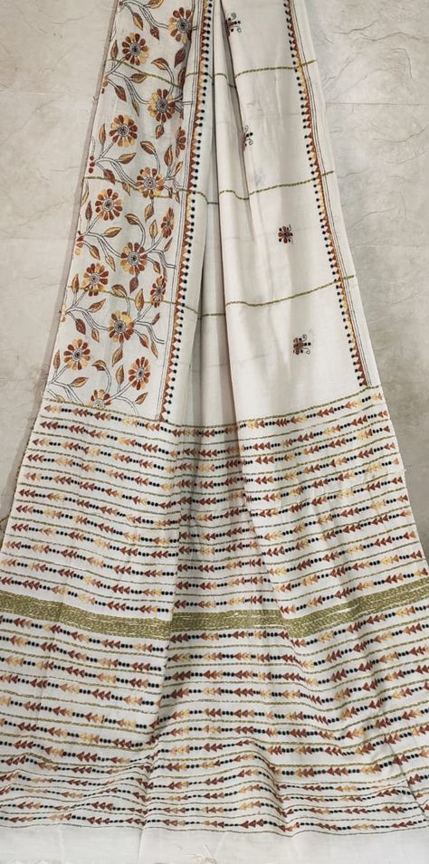 Khadi Collection Fashion Weeks, Kantha Stitch Saree, Stitch Saree, Stitches Embroidery, Kantha Work, Kantha Stitch, Cotton Sarees, Cotton Saree, Embroidery Stitches