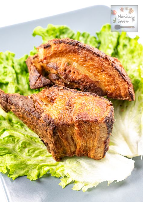 Crispy deliciousness with every bite of this tender, juicy and tasty pork belly! NO NEED to deep-fry and soak up meat with a lot of oil just to come up with a crispy, crackly uber-tasty pork belly as it's cooked in the air fryer! Step-by-step instructions with notes to ensure success included in the recipe. Lechon Recipe, Lechon Kawali, Pork Belly Recipes Crispy, Crispy Pork Belly, Pork Belly Recipes, Crispy Pork, Air Fryer Dinner Recipes, Pork Belly, Dinner Time