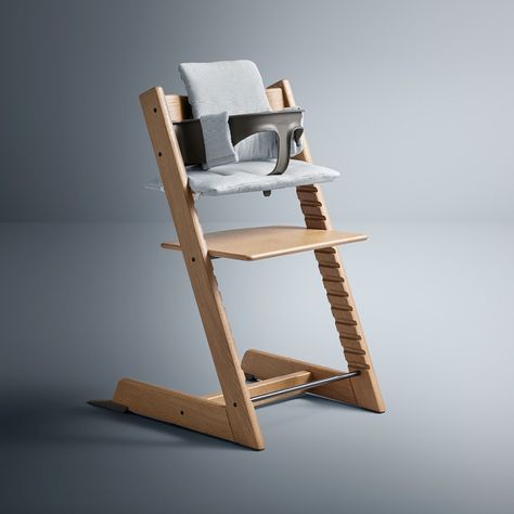 Stokke (@stokkebaby) • Instagram photos and videos Best Baby High Chair, Tripp Trapp High Chair, Wooden High Chair, Tripp Trapp Chair, Cabbage Patch Babies, Wooden High Chairs, Stokke Tripp Trapp, Tripp Trapp, Nursery Room Inspiration