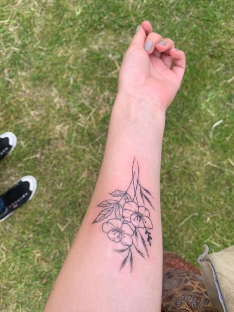 Ash Tree Tattoo, Ash Tree, Tree Tattoo, Lotus Flower Tattoo, Flower Tattoo, Tatting, Body Art, Tattoo Ideas, Ash