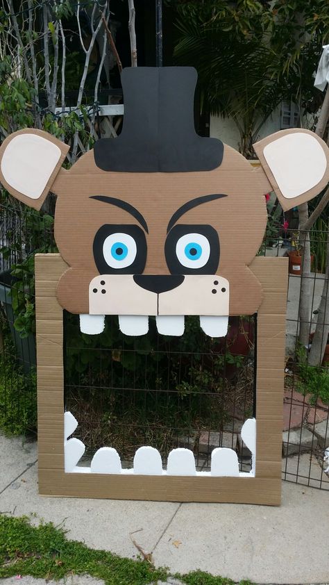 Five Nights at Freddy's picture frame!! Five Nights At Freddy's Theme Party, Five Night At Freddys Birthday Ideas, Five Nights At Freddies Birthday Party, Five Night At Freddy Birthday Party, Five Nights At Freddy's Birthday Ideas Food, Five Nights At Freddy's Birthday Party Ideas, Five Nights At Freddy's Food Ideas, Five Nights Of Freddy Party Ideas, Fnaf Birthday Party Games