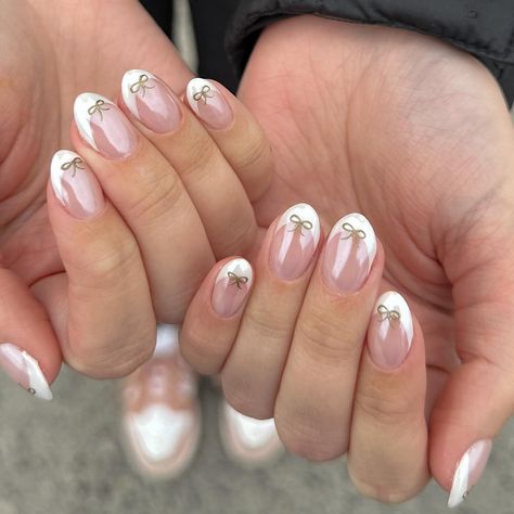 Embracing Maximalism: The Rise of Bow Nail Trend - bow nail art Yellow Bow Nails, Almond Nails With Bow Charm, White French Tip Nails With Pink Bow, Bows On Nails Nailart, Couqutte Nails Bow, Bow Nail Art, Bow Nail, Nails Pretty, Nail Trend