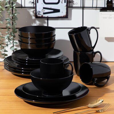 Amazon Kitchen Decor, Black Kitchen Accessories, Dinnerware Set Modern, Crockery Design, China Dinnerware Sets, Kitchen Utensil Set, Porcelain Dinnerware, At The Table, Kitchen Dishes