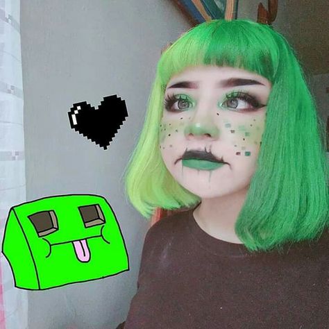 Creeper Minecraft, Halloween Make Up, Halloween Make, Makeup Base, Halloween Costume, Carnival Face Paint, Minecraft, Halloween Face Makeup, Halloween