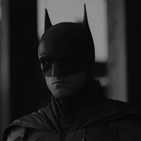 𝗕𝗮𝘁𝗺𝗮𝗻 Batman 2022 Aesthetic, Dark Batman, Catwoman Batman, Batman 2022, Batman Fan Art, 2022 Aesthetic, Batman Batman, The Bat Man, Batman Pictures