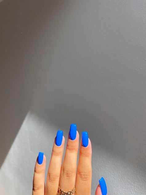 Solid Blue Nails Acrylic, Solid Blue Nails, Solid Color Acrylic Nails, Gel Toe Nails, Nails Inspired, Plain Nails, Wow Nails, Summery Nails, Simple Acrylic Nails