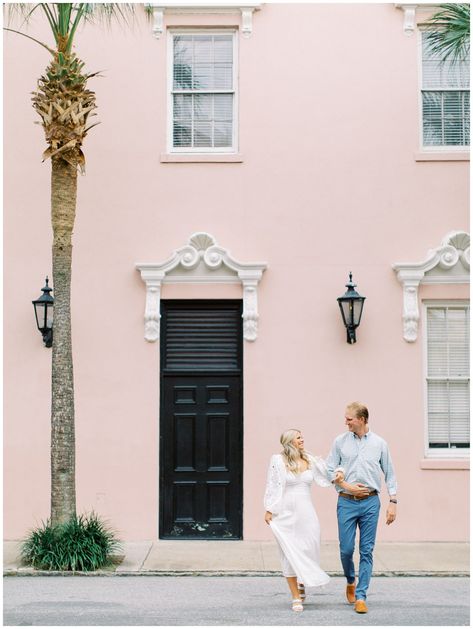 Charleston Engagement Pictures, Charleston Engagement Photos, Lowndes Grove Wedding, Charleston Engagement, Pink Engagement, Rainbow Row, Downtown Charleston, Charleston Wedding Photographer, Engagement Outfits