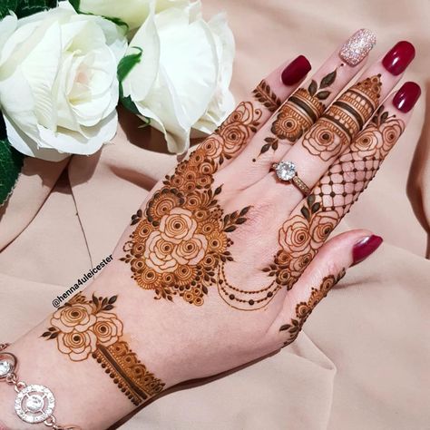 Henna Or Mehndi in Urdu Culture of centrl asia India Pakistan Turkish Africa Arab Countries Wedding Eid Speical #mehndi #henna #wedding #hennaart #hennaartist #mehndidesigns #hennatattoo #mehendi #mehndidesign #hennadesign #mehndiartist #hennadesigns #mehndiart #bride #bridalhenna #hennainspire #art #hennalove #indianwedding #bridalmehndi #bridal #mehandi #love #hennawedding #pakistaniwedding #hennainspo #mehndilove #whitehenna #mehndibride #hennainspiration #fashion #wedding #aesthetic #mehndi Turkish Mehndi Designs, Bridal Henna Designs Unique, Henna Designs Unique, Aesthetic Mehndi, Engagement Henna, Arab Countries, Bridal Mehandi, Pretty Henna, Henna Wedding