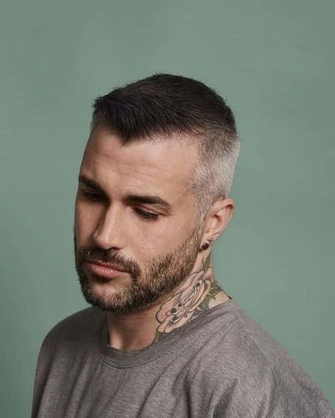 35 Ideal Hairstyles to Hide Your Widow's Peak – HairstyleCamp Crewcut Haircut Men, Receding Hairline Styles Men, Men’s Short Hairstyles, Very Short Hairstyles For Men, Short Hairstyle Men, Short Men Haircut, Hairstyle For Thinning Hair, Regal Gentleman, Mens Short Hairstyles