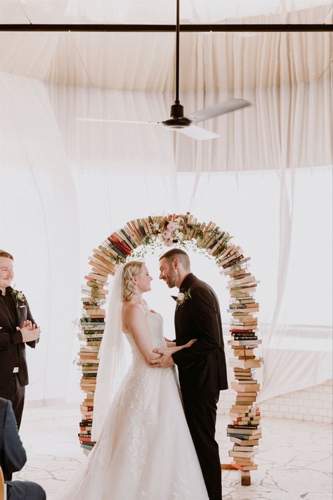 Book arbor / arch for wedding #book #wedding #bookarbor #bookarch #fairytale Book Wedding Arch, Book Arch Wedding, Book Wedding Backdrop, Book Arch, Arbor Arch, Arch For Wedding, Wanna Recreate, Wedding Backdrops, Visual Merchandising Displays