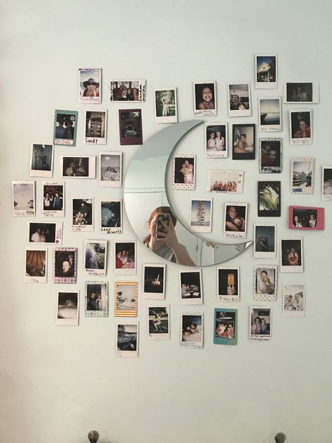 moon mirror with photos polaroid wall mirror aesthetic room artsy Polaroid Wall Aesthetic Bedroom, Polaroid Bedroom Ideas, Photo Wall With Mirror, Instax Photos Ideas Room Decor, Polaroid Wall Aesthetic, Moon Mirror Decor, Polaroids On Wall, Polaroid Walls, Polaroid Wall Ideas Aesthetic