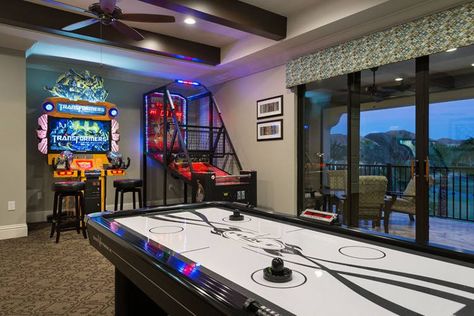 best games rooms in Orlando's vacation homes Garage Game Rooms, Small Game Rooms, Home Game Room, Arcade Room, Hangout Room, Home Cinema Room, Game Room Basement, Game Room Bar, Game Room Family