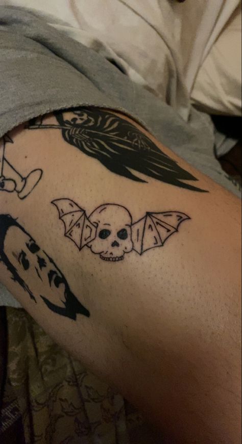 Skull With Bat Wings Tattoo, Wings Small Tattoo, Wing Skeleton, Bat Wings Tattoo, Tattoo Patchwork, Tattoo Wings, Skeleton Tattoo, Bat Tattoo, Skeleton Tattoos