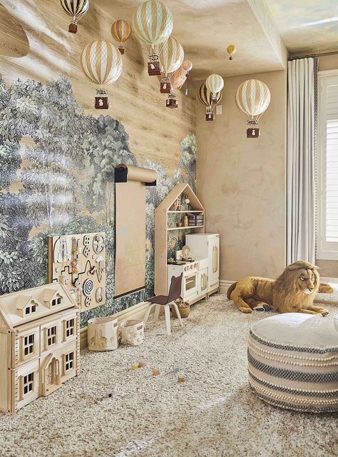 Rugs For Kids, Best Rugs, Casa Hobbit, Hot Air Balloon Decorations, Baby Playroom, Hot Air Balloon Nursery, Kids Bedroom Inspiration, Nursery Room Design, Baby Room Inspiration