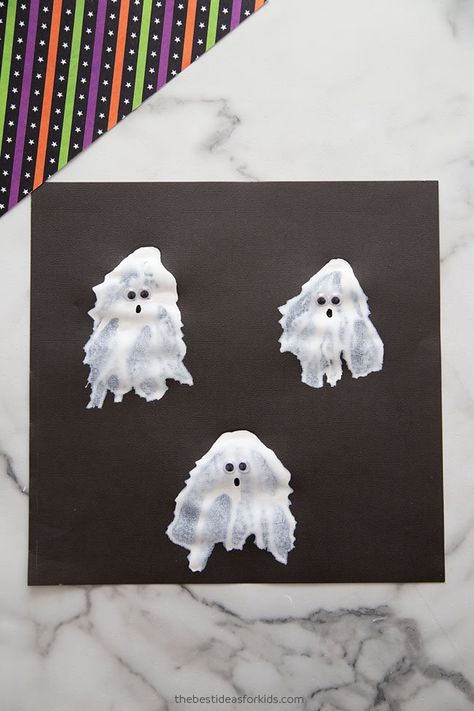 Ghost Blow Straw Art, Blow Painting Art, Blow Painting, Blow Paint, Straw Art, Halloween Art Projects, Ghost Crafts, Fall Preschool, Crafts For Boys