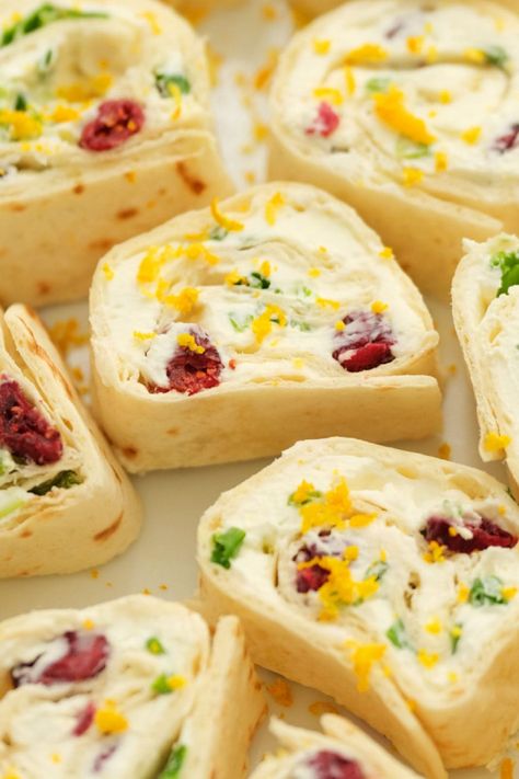 Serve an Orange Cranberry Pinwheels Appetizer for a game day or holiday gathering! So delicious and festive with a little orange zest on top! Orange Colored Appetizers, Orange Appetizers, Orange Foods For Color Party, Cranberry Pinwheels, Turkey Pinwheels, Cream Cheese Pinwheels, Chicken Pinwheels, Pinwheel Sandwiches, Football Appetizers