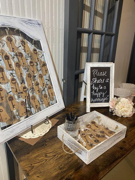 Marriage Conference, Conference Table, Clever Ideas, Happy Marriage, Wedding Shower, Table Decorations, Shower