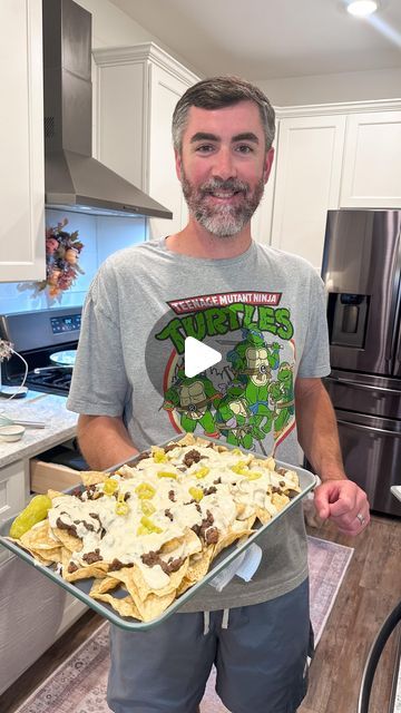 Jessica O'Donohue on Instagram: "2 Words: MISSISSIPPI NACHOS🙀Say less👏🏼You have got to make this delicious appetizer for your next game day or holiday party! Trust me when I say you will WOW your friends and family! The homemade cheese sauce is what dreams are made of, and that Mississippi flavor in the meat adds a punch of flavor! These were 10/10 and I can’t wait for you to try them! Recipe at the end of video!🤩#easyrecipes #appetizer #partyfood #holidayrecipes #instafood #musttry #appetizers" Mississippi Nachos, Jessica O'donohue Recipes, Homemade Cheese Sauce, Instagram Recipes, Say Less, Ground Beef Recipes For Dinner, Homemade Cheese, Beef Recipes For Dinner, Appetizer Dips