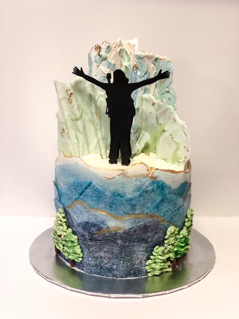 Hiking cake Silhouette hiker Hiking Birthday Cake, Hiking Cake, Cute Birthday Cakes, Cute Birthday, Cake Creations, Mountain Bike, Birthday Cakes, Birthday Ideas, Food Ideas