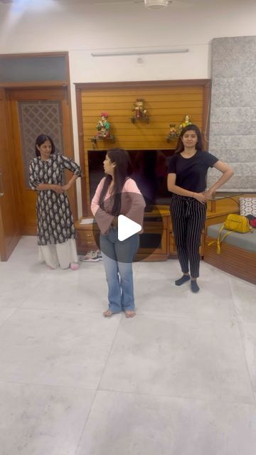 Mother Daughter Dance Wedding, Mother Daighter, Wedding Dance Ideas, Dance Duo, Sangeet Dance, Wedding Dance Video, Group Dance, Dance Video, Wedding Dance