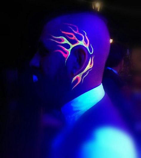 Black Light Body Art, Neon Body Painting, Mens Face Paint, Rave Face Paint, Glow Face Paint, Uv Face Paint, Neon Face Paint, Uv Makeup, Festival Face Paint