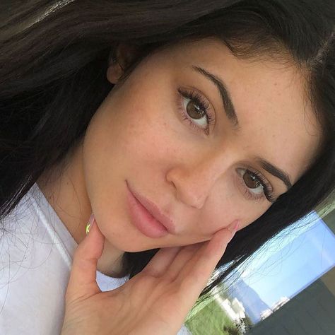 Kylie Without Makeup, Maquillaje Kylie Jenner, Moda Kylie Jenner, Maquillage Kylie Jenner, Barefaced Beauty, Kylie Jenner Fotos, Style Kendall Jenner, Kylie Jenner Icons, Estilo Jenner