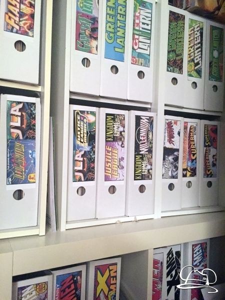 A different way of storing comic books other than using the standard boxes. Book Storage Ideas Diy, Comic Book Organization, Comic Organization, Comic Book Rooms, Comic Book Storage Ideas, Comic Storage, Book Storage Ideas, Comic Book Display, Comic Book Room