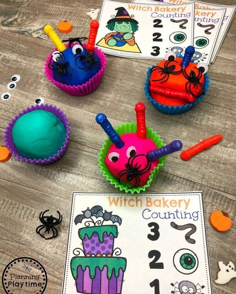 Preschool Halloween Theme, Preschool Halloween Activities, Halloween Games For Toddlers, Witch Bakery, Halloween Theme Preschool, Halloween Counting, Game For Preschool, Halloween Activities Preschool, Halloween Centers