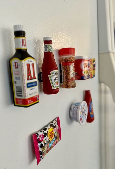 Cute Fridge Magnets from Mini Brands Mini Brands Craft Ideas, Mini Brand Display Ideas, Mini Brands Display Ideas, Fun Fridge Magnets, Diy Mini Brands Display, Mini Brands Display Diy, Mini Brands Display, Fridge Magnets Aesthetic, Elif Core