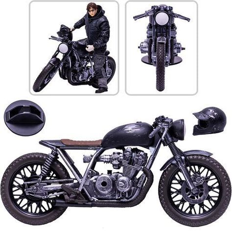 DC The Batman Movie 1:7 Scale Drifter Motorcycle Drifter Bruce Wayne, Batman Bike, The Batman Movie, Cb 450, Cafe Racer Moto, Custom Motorcycles Bobber, Dumbell Workout, Batman Figures, Marvel Zombies