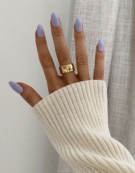 Solid Color Acrylic Nails, Periwinkle Nails, Light Purple Nails, Violet Pastel, Lilac Nails, Purple Acrylic Nails, Solid Color Nails, Work Nails, Summer Acrylic Nails