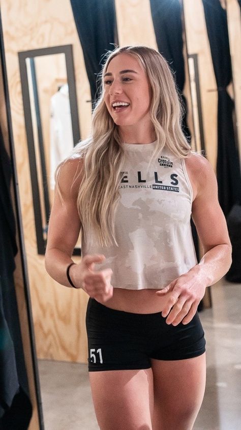 Brooke Wells: 2022 CrossFit Games Brooke Wells Crossfit, Brooke Wells, Women Athletes, Crossfit Women, Female Muscle, Fitness Women, Crossfit Games, Fitness Models Female, Fit Chicks