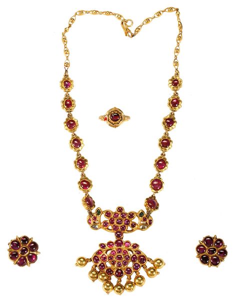 Festive Ruby Chandbali Temple Necklace, Ruby Chandbali Necklace With Intricate Design, Chettinad Jewellery, Manga Malai, Ceremonial Ruby Jewelry With Meenakari, Traditional Ruby Meenakari Necklace, Ceremonial Ruby Meenakari Necklace, Cabochon Ruby, Burmese Ruby