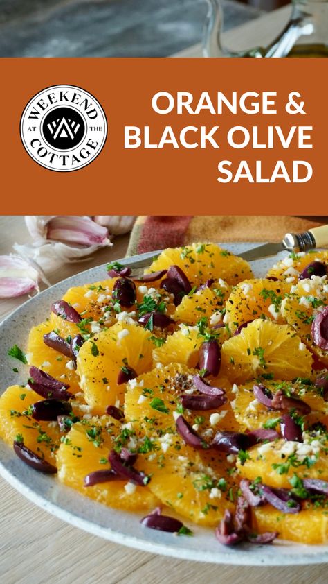 Simple Orange and Black Olive Salad Italian Orange Salad, Black Olive Salad, Food Bites, Veggies Recipes, Spring Salad Recipes, Halloween Foods, White Balsamic, Olive Salad, Navel Oranges