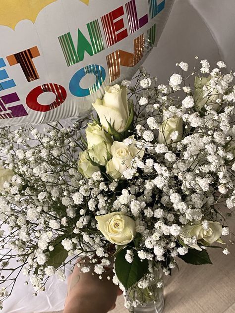 #flowers #white #balloons #getwellsoon Get Well Soon Flowers Snapchat, Flowers Snapchat, Get Well Soon Flowers, Get Well Flowers, Cute Friend Pictures, Book Aesthetics, White Balloons, Flowers White, Get Well Soon